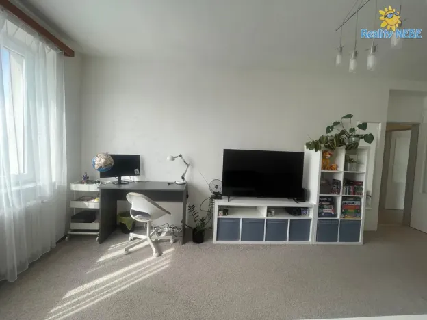 Pronájem bytu 3+1, Praha - Troja, Nad Hercovkou, 72 m2