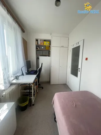 Pronájem bytu 3+1, Praha - Troja, Nad Hercovkou, 72 m2