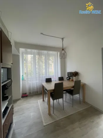Pronájem bytu 3+1, Praha - Troja, Nad Hercovkou, 72 m2