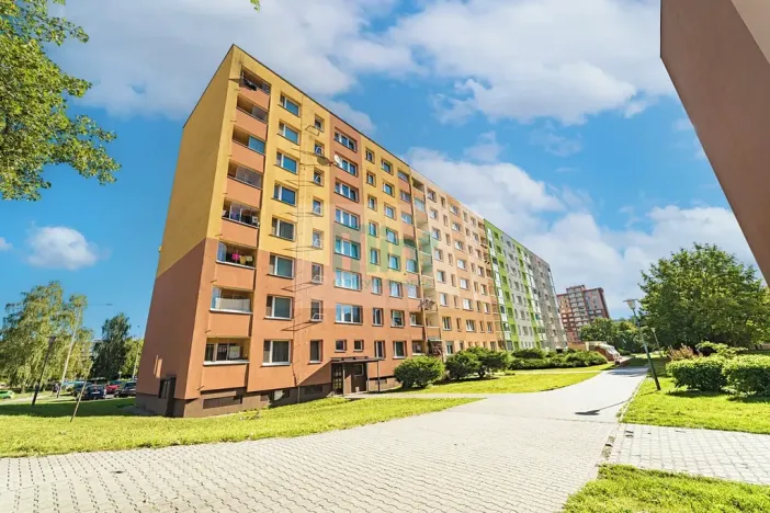 Prodej bytu 3+1, Ostrava, Podroužkova, 73 m2