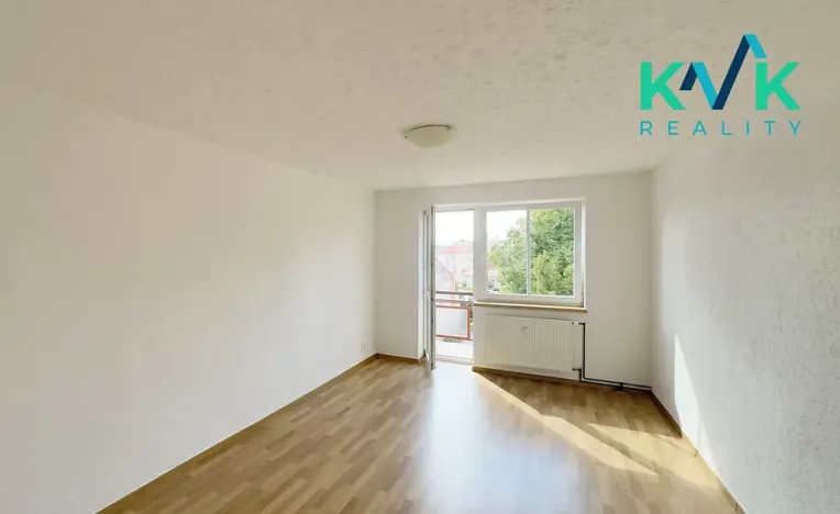 Pronájem bytu 2+1, Ostrov, Štúrova, 58 m2