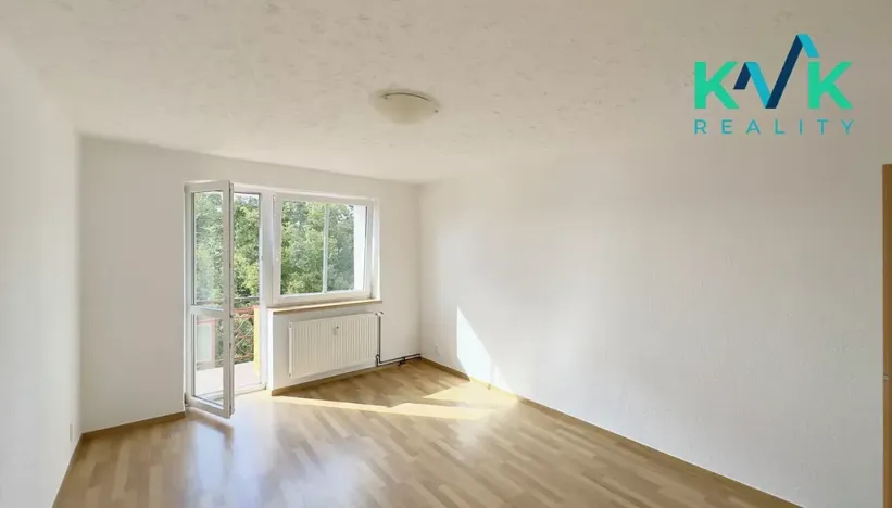 Pronájem bytu 2+1, Ostrov, Štúrova, 58 m2