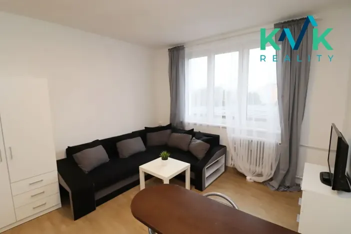 Pronájem bytu 1+kk, Sokolov, Mánesova, 22 m2