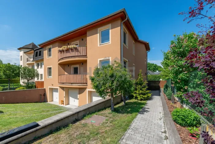Prodej bytu 3+kk, Praha - Újezd nad Lesy, Oplanská, 56 m2