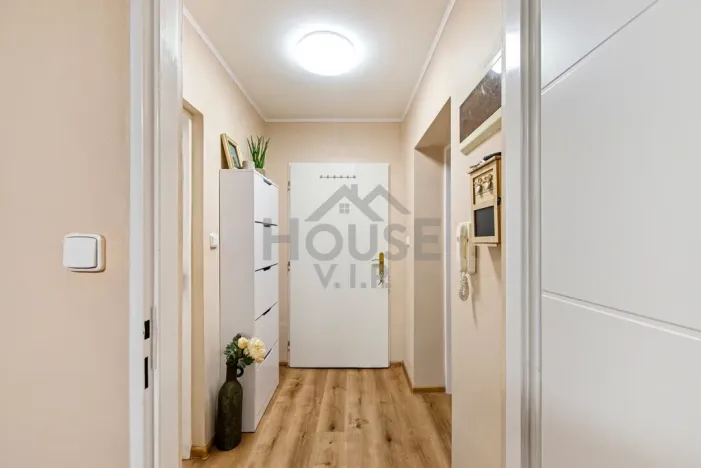 Prodej bytu 3+kk, Praha - Újezd nad Lesy, Oplanská, 56 m2