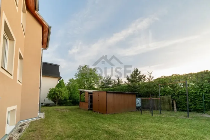 Prodej bytu 3+kk, Praha - Újezd nad Lesy, Oplanská, 56 m2