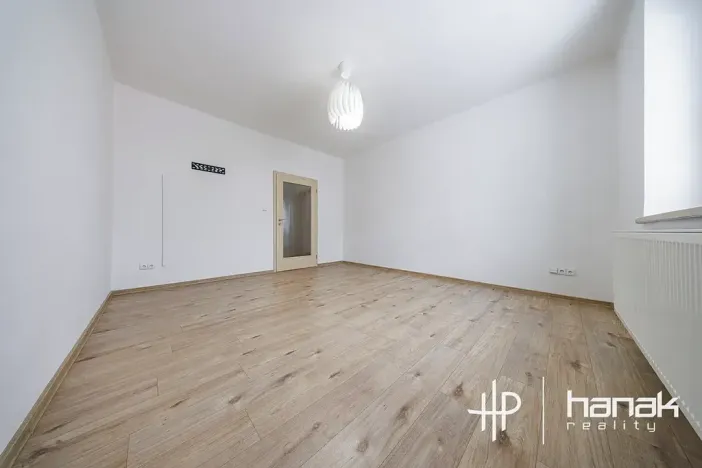 Pronájem bytu 2+1, Olomouc, Thomayerova, 58 m2