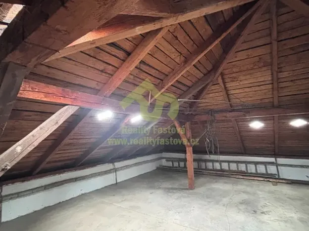 Prodej rodinného domu, Rokycany, Na Husinci, 228 m2