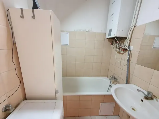 Pronájem bytu 3+1, Praha - Vinohrady, Chodská, 77 m2