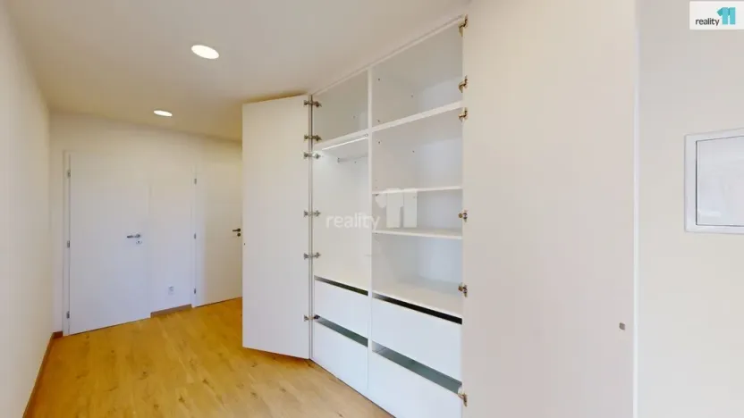 Prodej bytu 3+kk, Praha - Holešovice, Tusarova, 74 m2