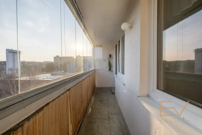 Prodej bytu 3+1, Praha - Řepy, Nevanova, 70 m2