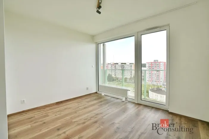 Pronájem bytu 2+kk, Plzeň - Bolevec, Krašovská, 52 m2