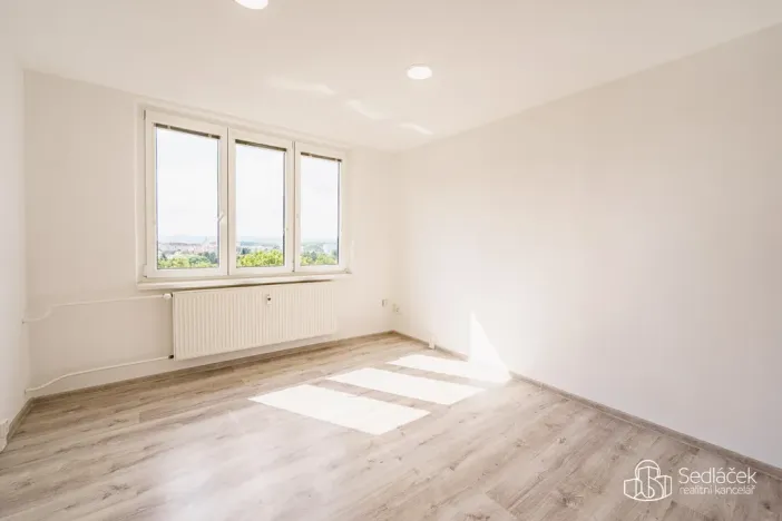 Prodej bytu 1+kk, Sokolov, Tovární, 23 m2