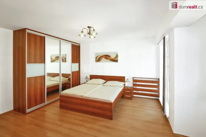 Prodej bytu 3+kk, Karlovy Vary, Zámecký vrch, 113 m2