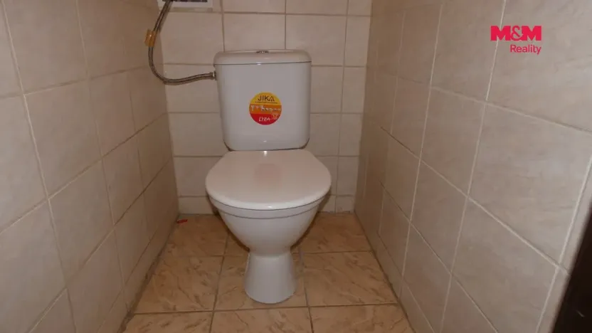 Pronájem bytu 1+kk, Louny, Komenského náměstí, 45 m2