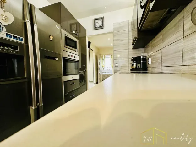 Prodej bytu 3+1, Teplice - Prosetice, Pod školou, 78 m2