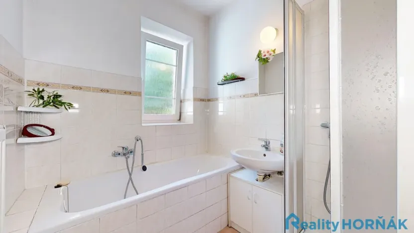 Prodej rodinného domu, Týn nad Vltavou - Malá Strana, Nádražní, 76 m2