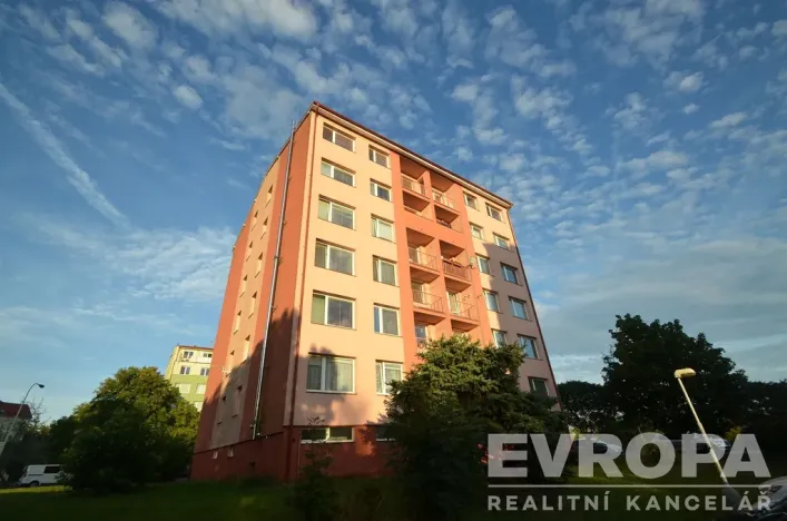 Pronájem bytu 3+1, Praha - Újezd nad Lesy, Malešovská, 75 m2