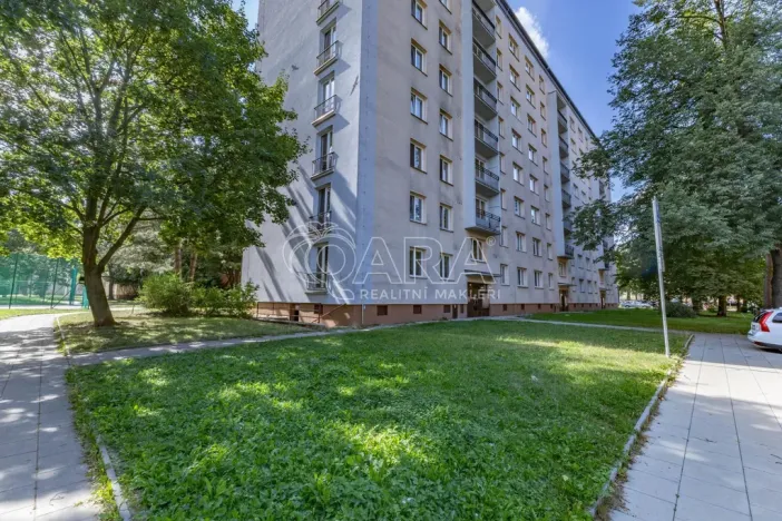 Prodej bytu 3+1, Opava - Předměstí, Olomoucká, 63 m2