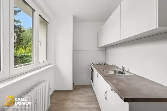 Prodej bytu 1+1, Zlín - Malenovice, třída Svobody, 37 m2