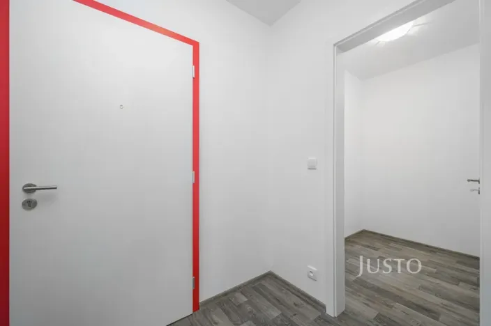 Pronájem bytu 2+kk, Liberec - Liberec III-Jeřáb, U Nisy, 49 m2