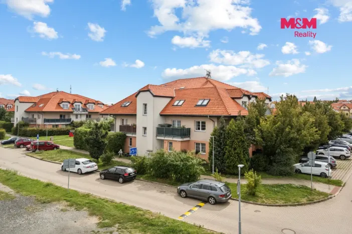 Prodej bytu 2+kk, Holubice - Kozinec, Platanová, 51 m2