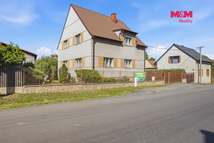 Prodej rodinného domu, Chrášťany, 148 m2