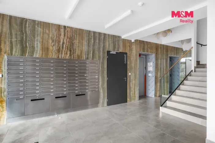 Prodej bytu 1+kk, Praha - Ruzyně, Stočesova, 26 m2