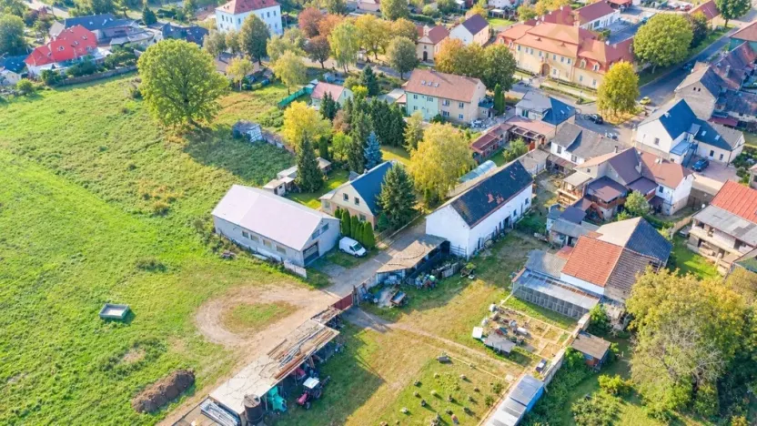 Prodej rodinného domu, Lukavec, 196 m2