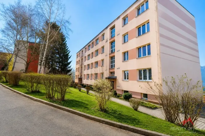 Pronájem bytu 1+1, Děčín - Děčín II-Nové Město, Kamenická, 36 m2