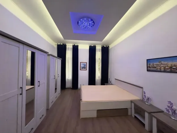 Pronájem bytu 3+1, Praha - Nové Město, Pštrossova, 100 m2