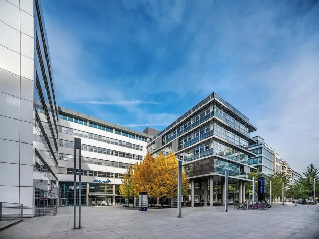 Pronájem kanceláře, Praha - Smíchov, Radlická, 364 m2