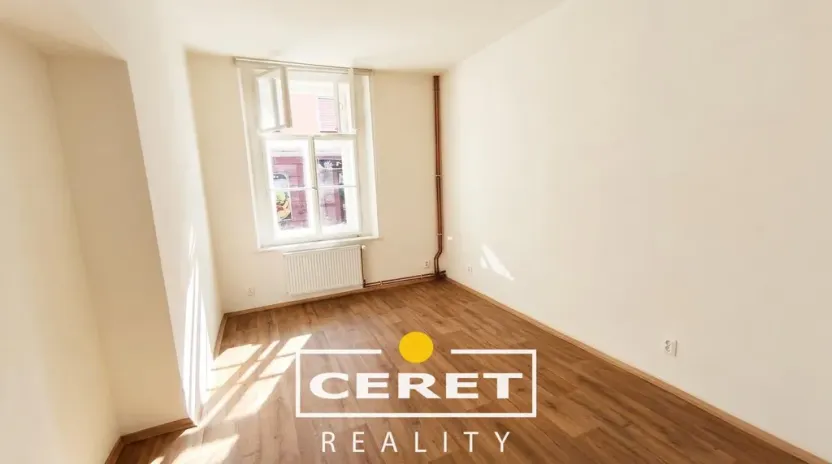 Prodej komerční nemovitosti, Žatec, Studentská, 3500 m2