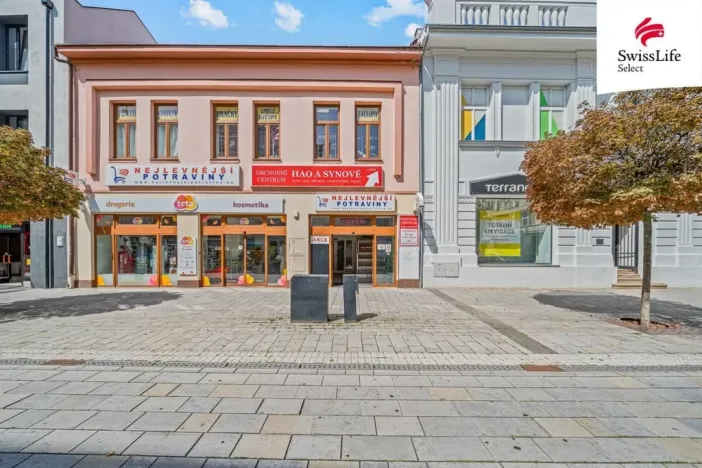 Pronájem obchodního prostoru, Pardubice - Zelené Předměstí, třída Míru, 523 m2