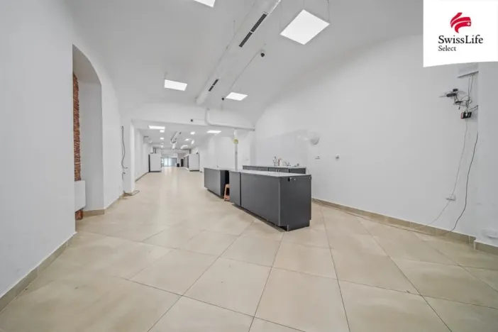 Pronájem obchodního prostoru, Pardubice - Zelené Předměstí, třída Míru, 523 m2