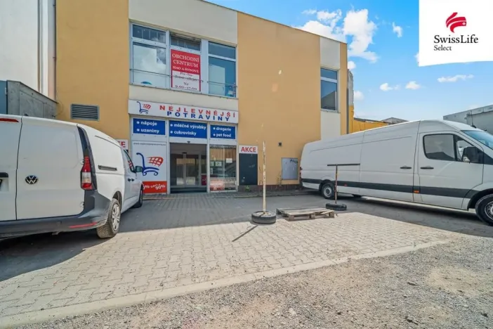 Pronájem obchodního prostoru, Pardubice - Zelené Předměstí, třída Míru, 523 m2