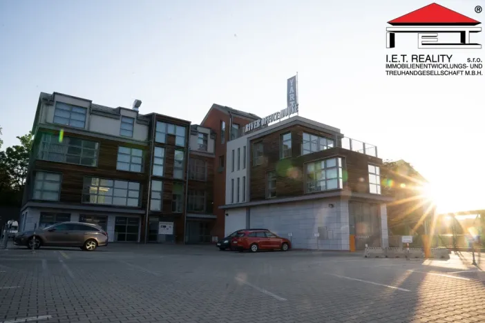 Pronájem kanceláře, Praha - Smíchov, Strakonická, 53 m2