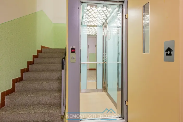 Prodej bytu 3+1, Znojmo, Pod Soudním vrchem, 73 m2
