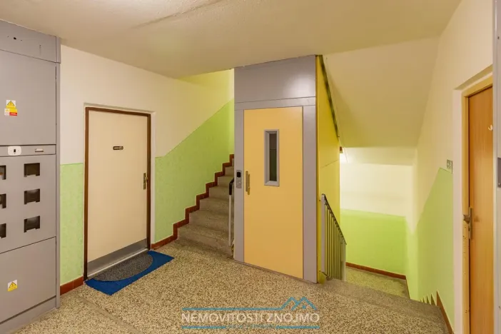 Prodej bytu 3+1, Znojmo, Pod Soudním vrchem, 73 m2