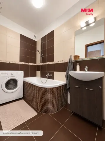 Prodej bytu 2+kk, Břeclav - Poštorná, Dělnická, 51 m2