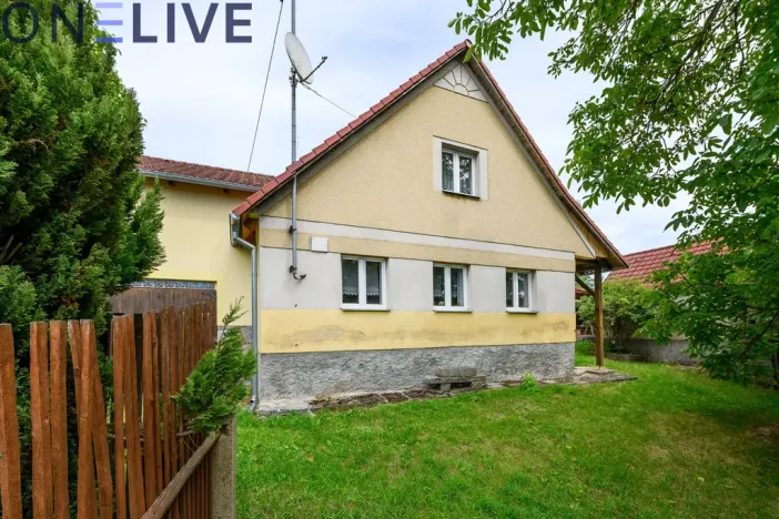 Prodej rodinného domu, Tužice, 234 m2