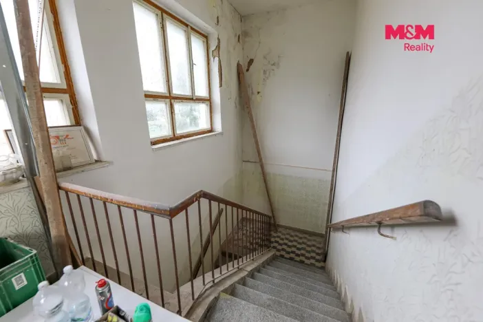 Prodej obchodního prostoru, Černošín, 1100 m2
