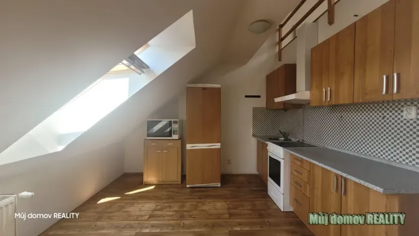 Pronájem bytu 3+kk, Praha - Radotín, Věštínská, 85 m2