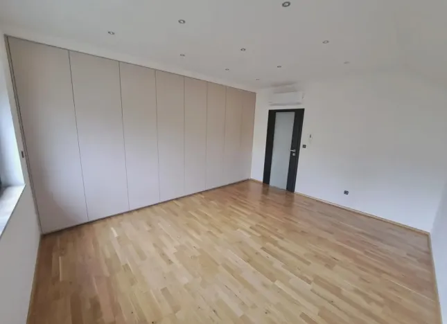 Pronájem rodinného domu, Praha - Nebušice, V uličkách, 166 m2