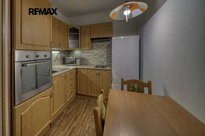 Pronájem bytu 1+kk, Poděbrady, V Aleji, 33 m2