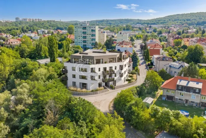 Prodej bytu 2+kk, Praha - Komořany, Okružní, 56 m2