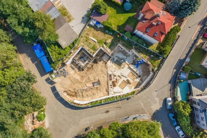 Prodej bytu 2+kk, Praha - Komořany, Okružní, 56 m2