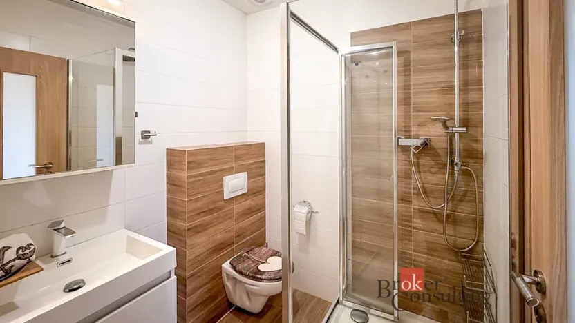 Prodej bytu 2+kk, Plzeň - Lhota, K Remízku, 57 m2