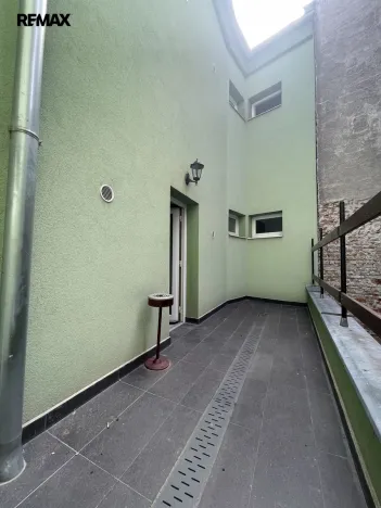 Pronájem bytu 1+1, Olomouc, Edisonova, 35 m2