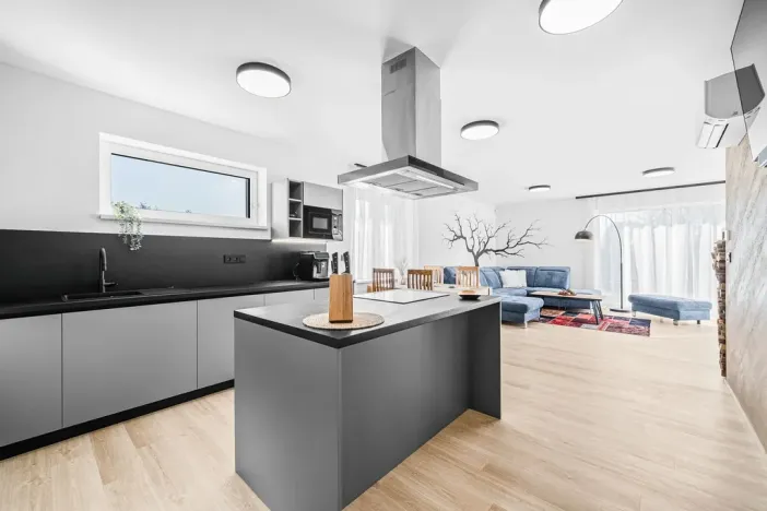 Prodej rodinného domu, Líšťany, 115 m2